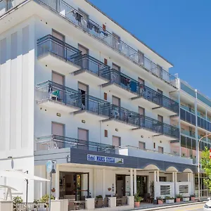 2* 酒店 Maris Stella